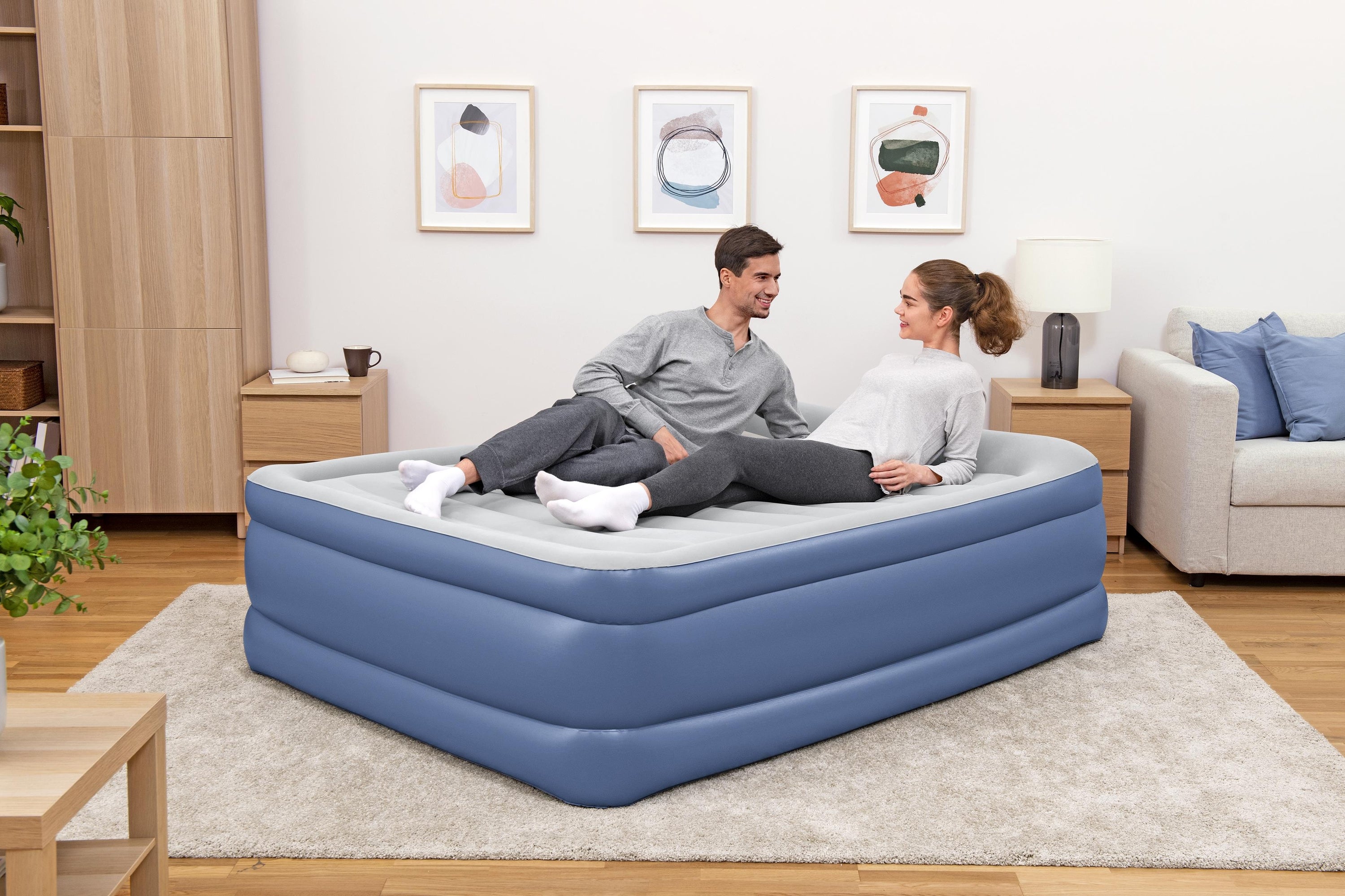 Bestway 2.03m X 1.52m X 61cm Tritech Airbed Queen Built In Ac Pump