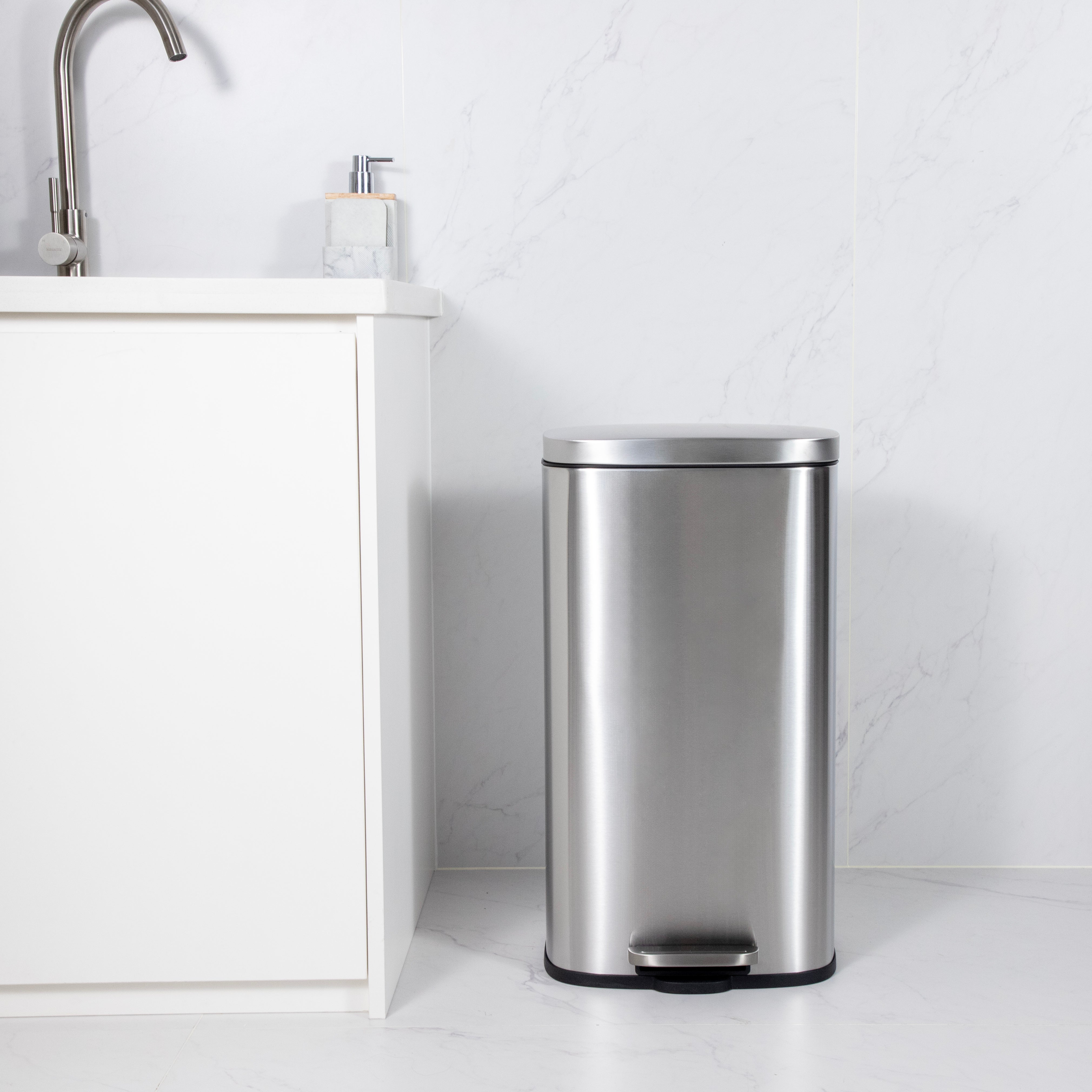 30 L Steel Pedal Bin | Rectangle | Modena