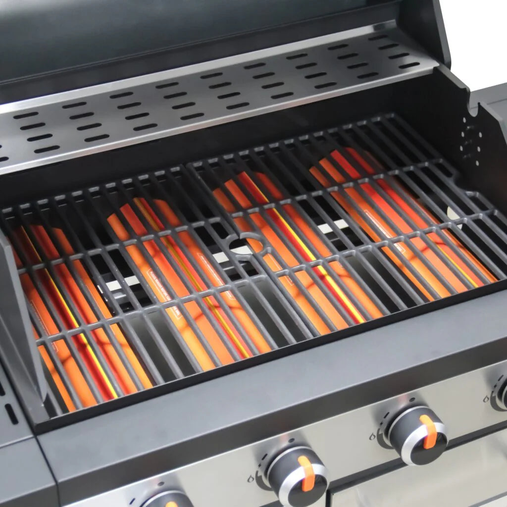 Sierra 4 Burner Bbq With Side Burner – Stainless Steel / Black + Free Tool Set