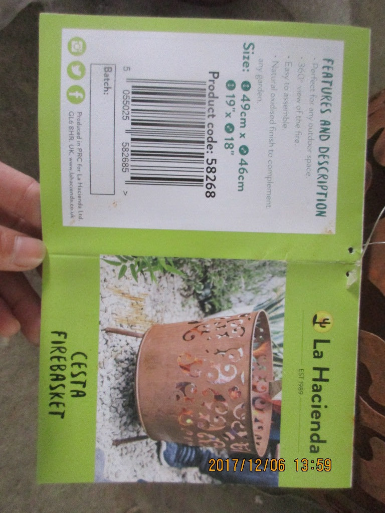 La Hacienda Cesta Oxidised Firebasket 
L 46 Cm X W 46 Cm X H 49 Cm