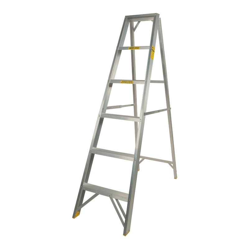 Meco Ladder Alum A Type 7 Step 1/Side 2.1 M L/D