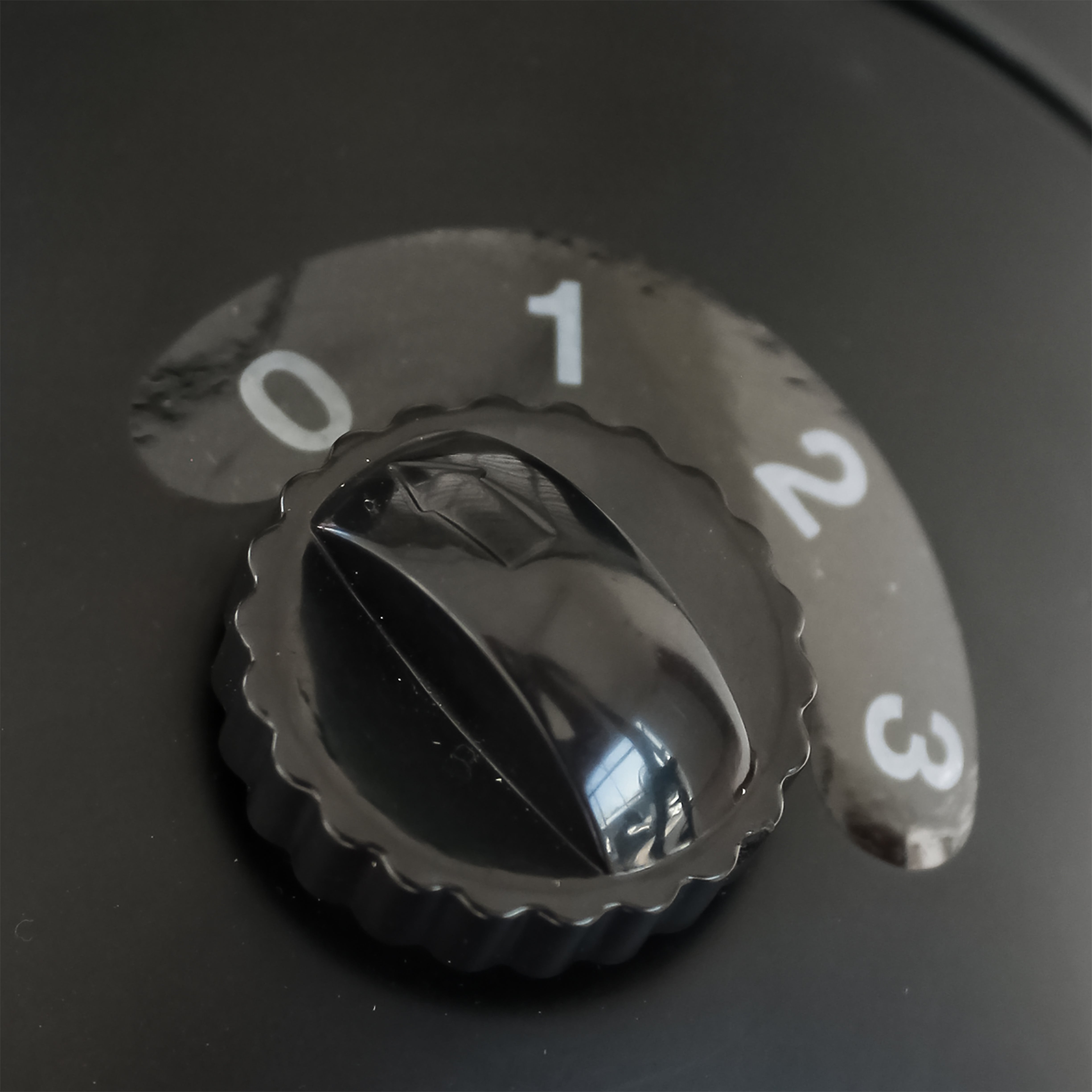 40cm Metal Telescopic Pedestal Fan 1.2 M Tall (Matte Black)