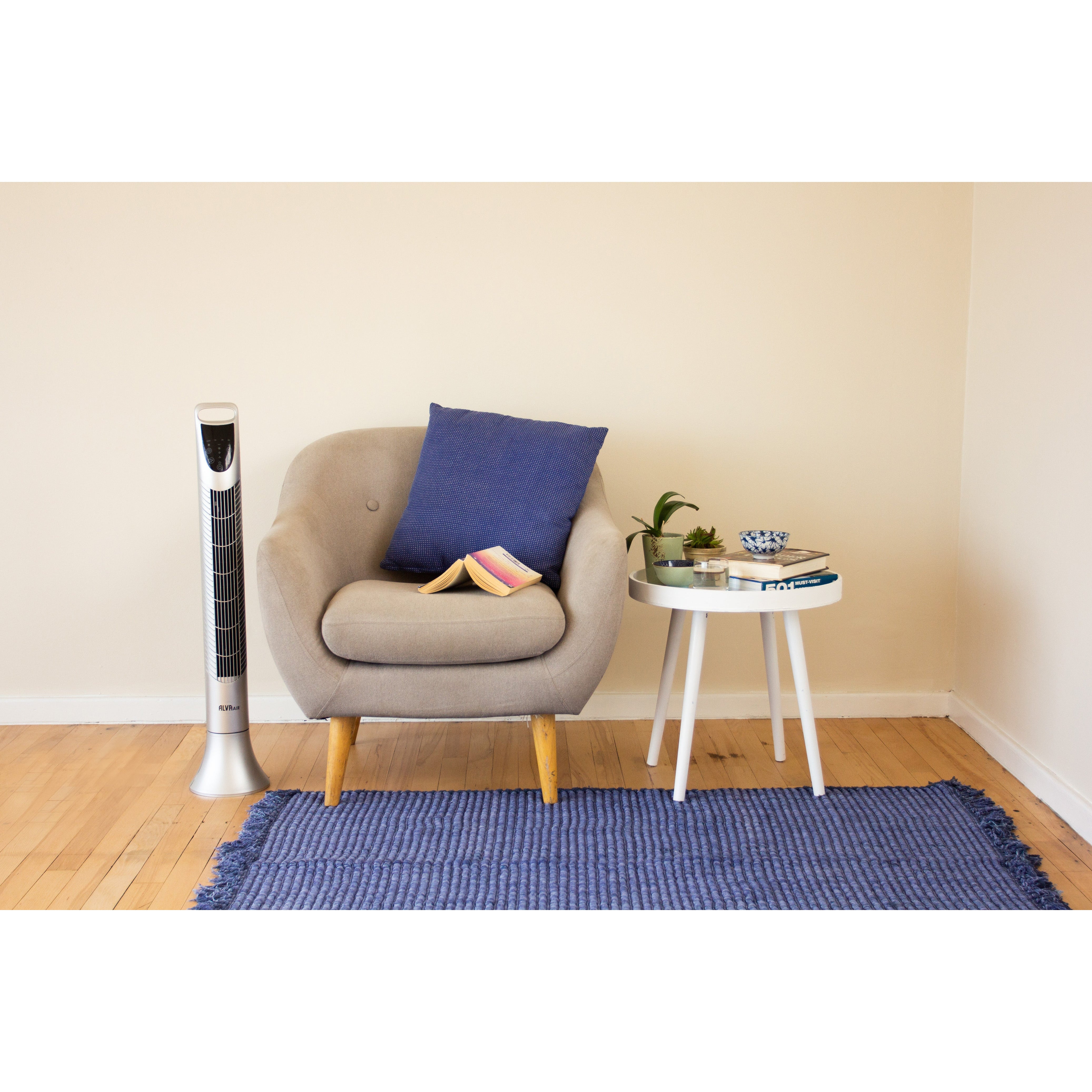 92cm Plastic Tower Fan (Silver) With Remote