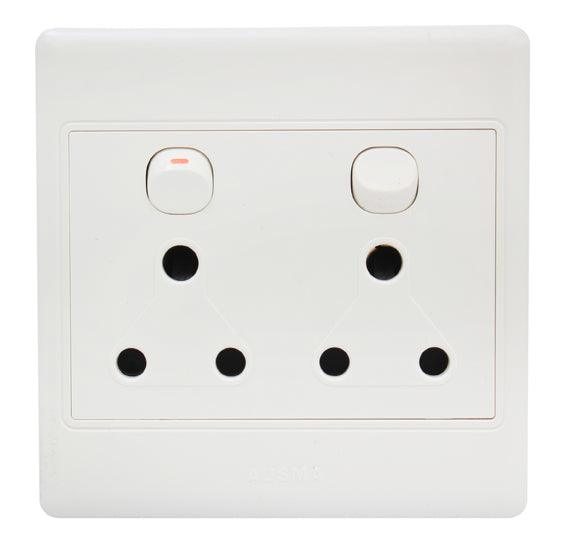 Eurolux Socket Double 4x4 Comp. P/P - Livestainable.co.za