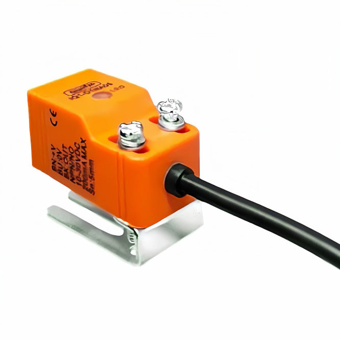 Proximity Switch / Sensor 10 30 Vdc Npn 5mm 5m Lead Iq1 D1 Na05