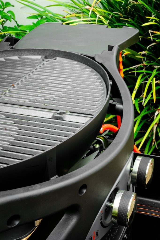 Mondo 2 Burner Gas Bbq & Cart