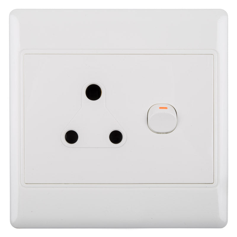 Nexus Socket Switch With Cover 16 Amp 4 X4 Single