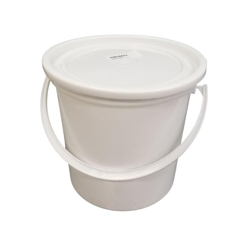 Plastic Bucket With Lid And Handle 5 L - Livestainable.co.za