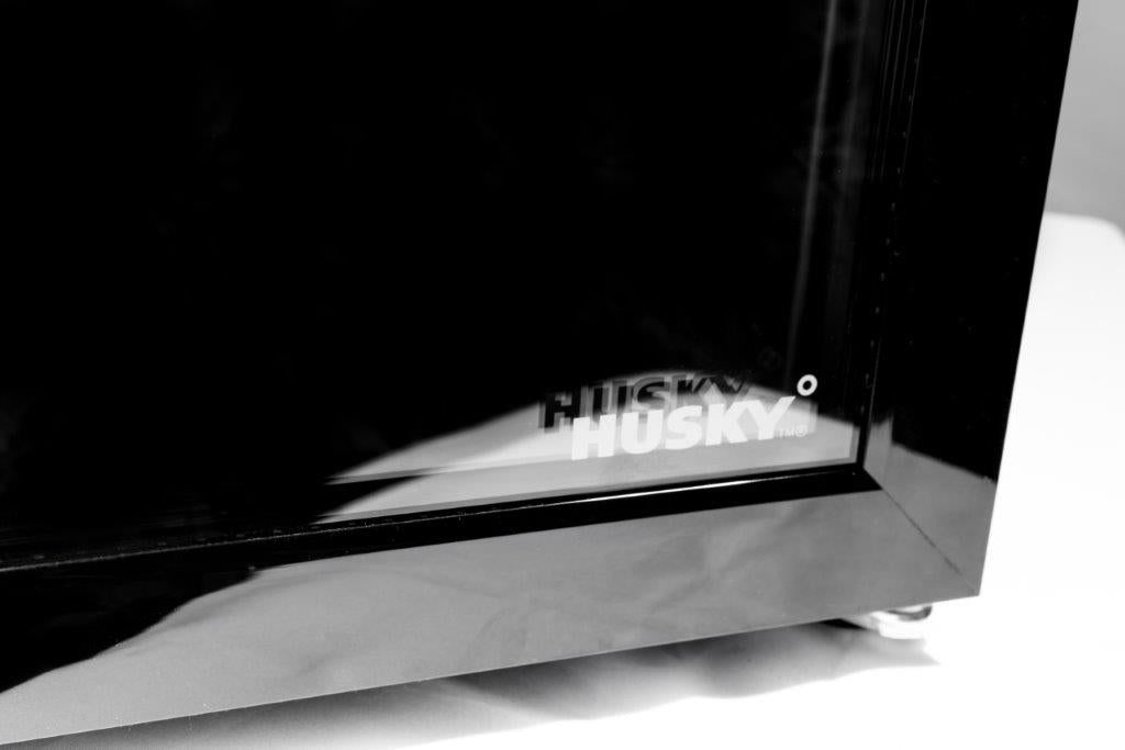 HUSKY - 46L COUNTER-TOP BEVERAGE COOLER W/ GLASS DOOR - COCA COLA - BLACK