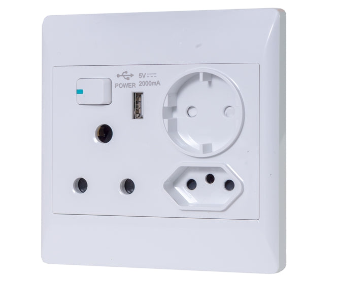 4x4 Multi Mains 16 A Wall Socket Shuko, Euro & Usb White Sti 1076