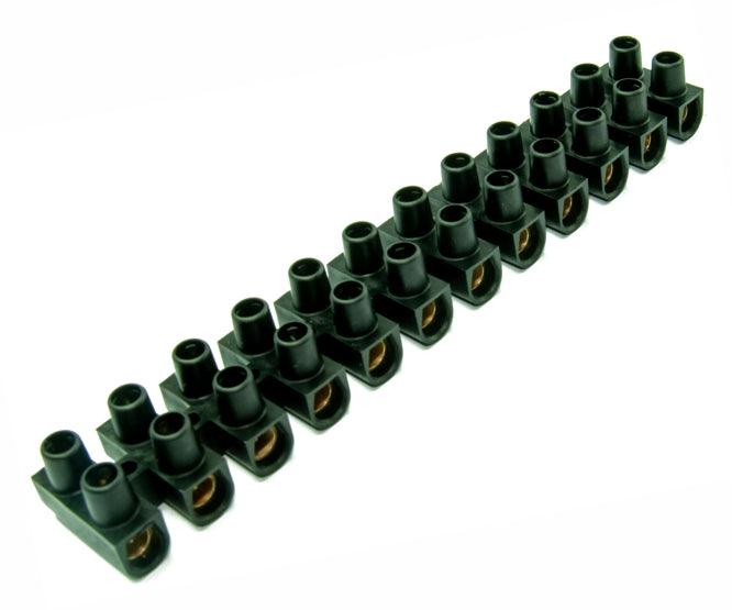 Strip Connector 12 W 20 A Feed Through Type Black 138x20x16 Tb H20 20 A - Livestainable.co.za