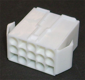 Hous Male 15 W Squ P/M 4.5mm Pitch Yy10 C15