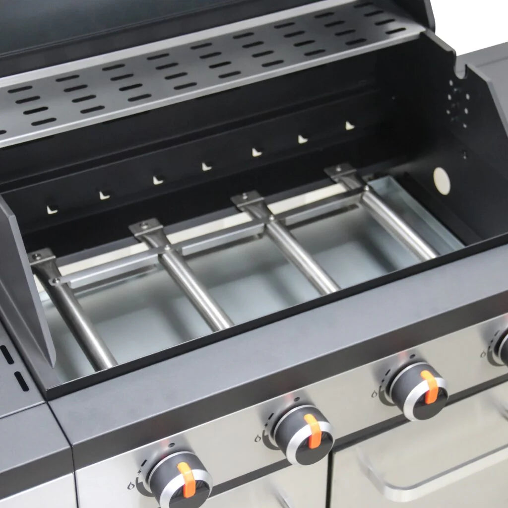 Sierra 4 Burner Bbq With Side Burner – Stainless Steel / Black + Free Tool Set