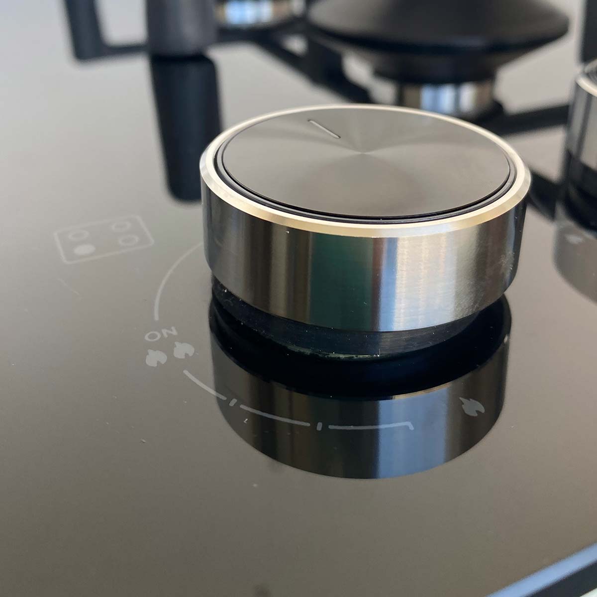 Dewhot 4 Burner Gas Hob <Span><Strong>Slimline Tempered Glass </Strong> </Span>60cm