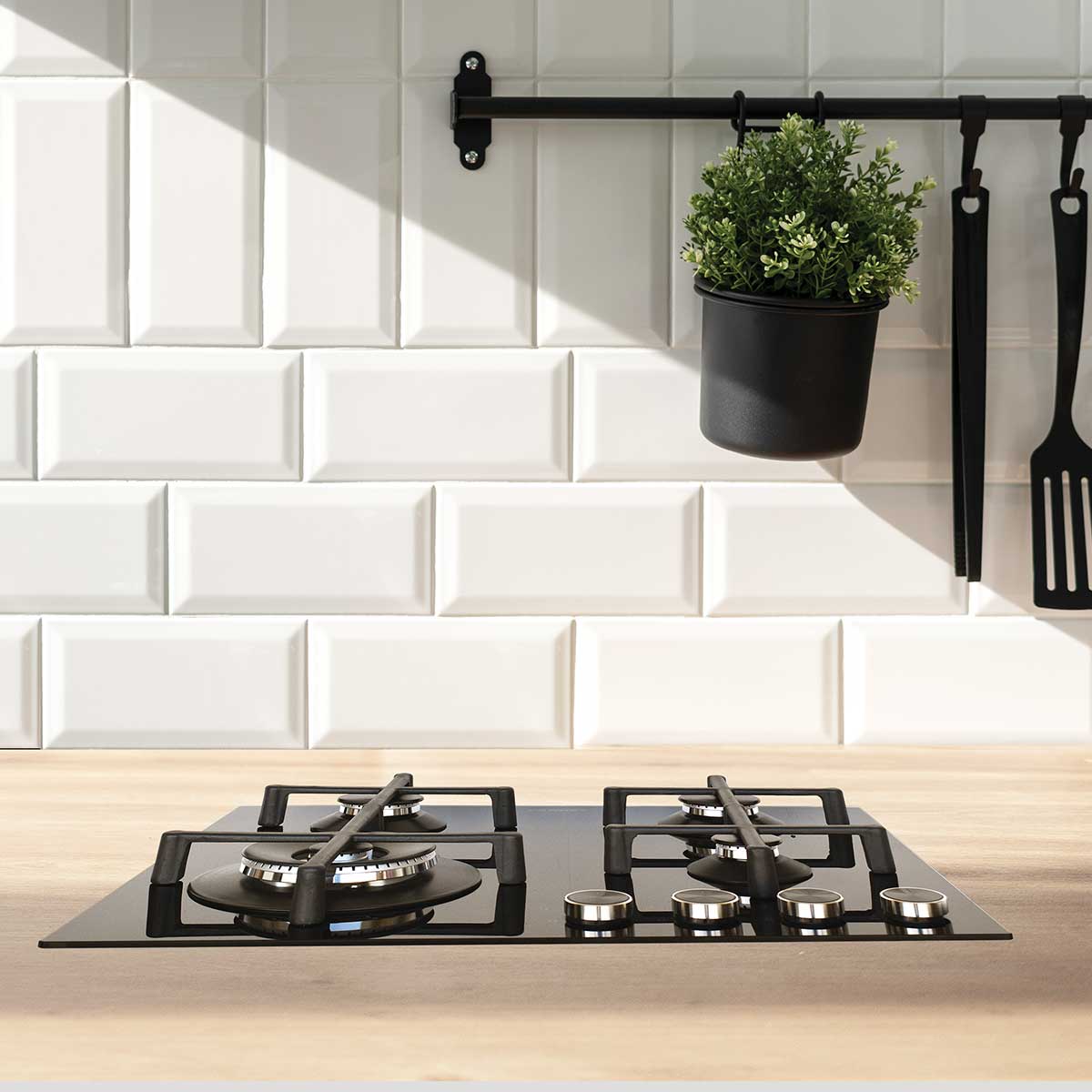 Dewhot 4 Burner Gas Hob <Span><Strong>Slimline Tempered Glass </Strong> </Span>60cm